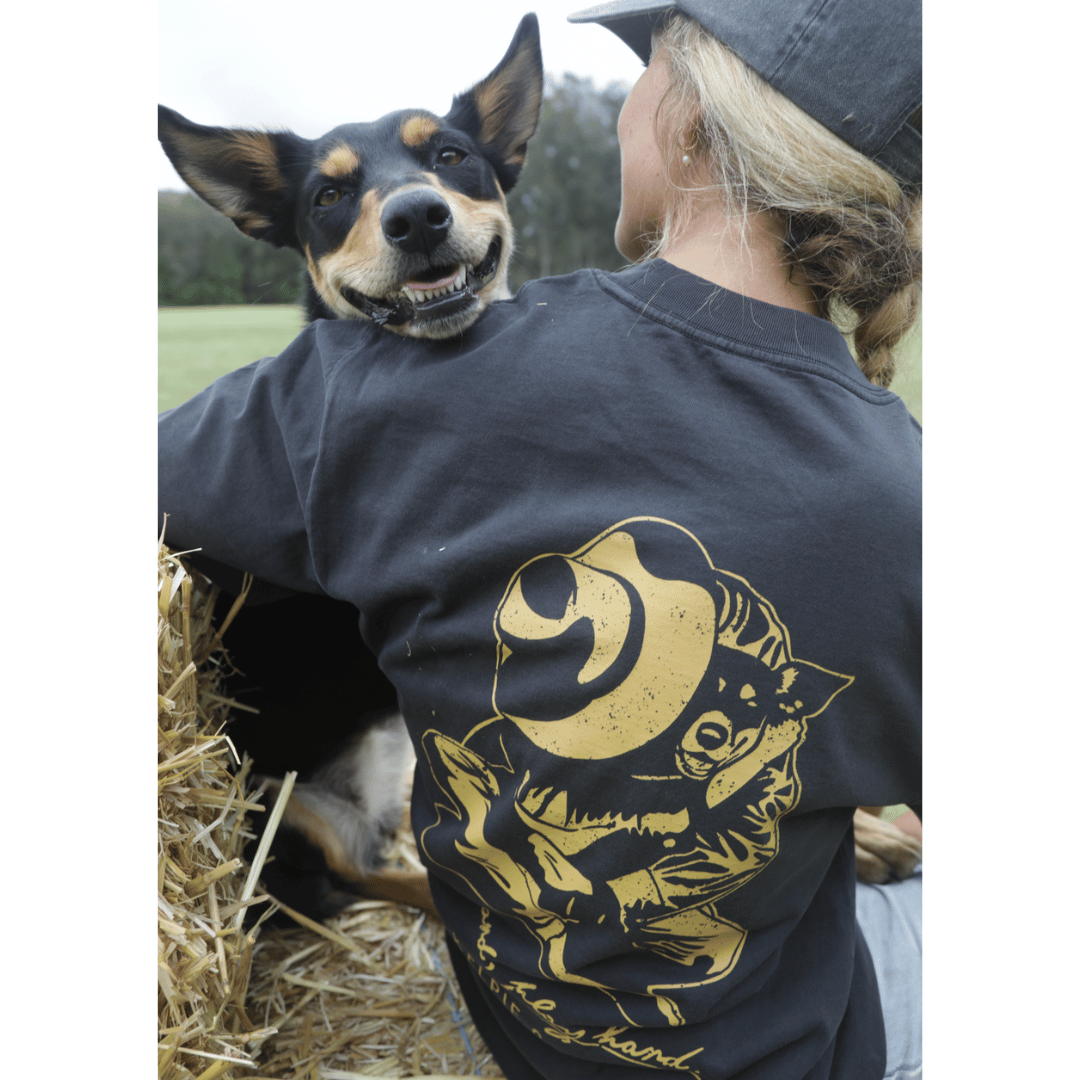 Kelpie Tshirt - Kelpie Co Hug Oversized Unisex Tee - Faded Black